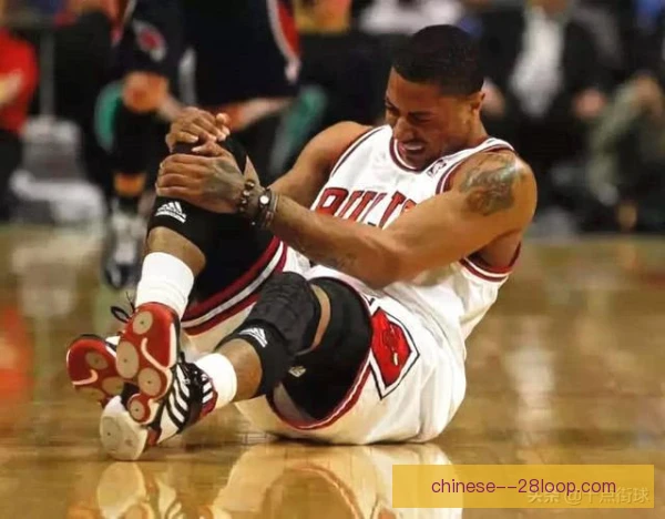 某前锋伤病心理影响，射门选择与跑位受牵制